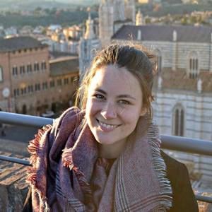 Meet your Posher, Alexz